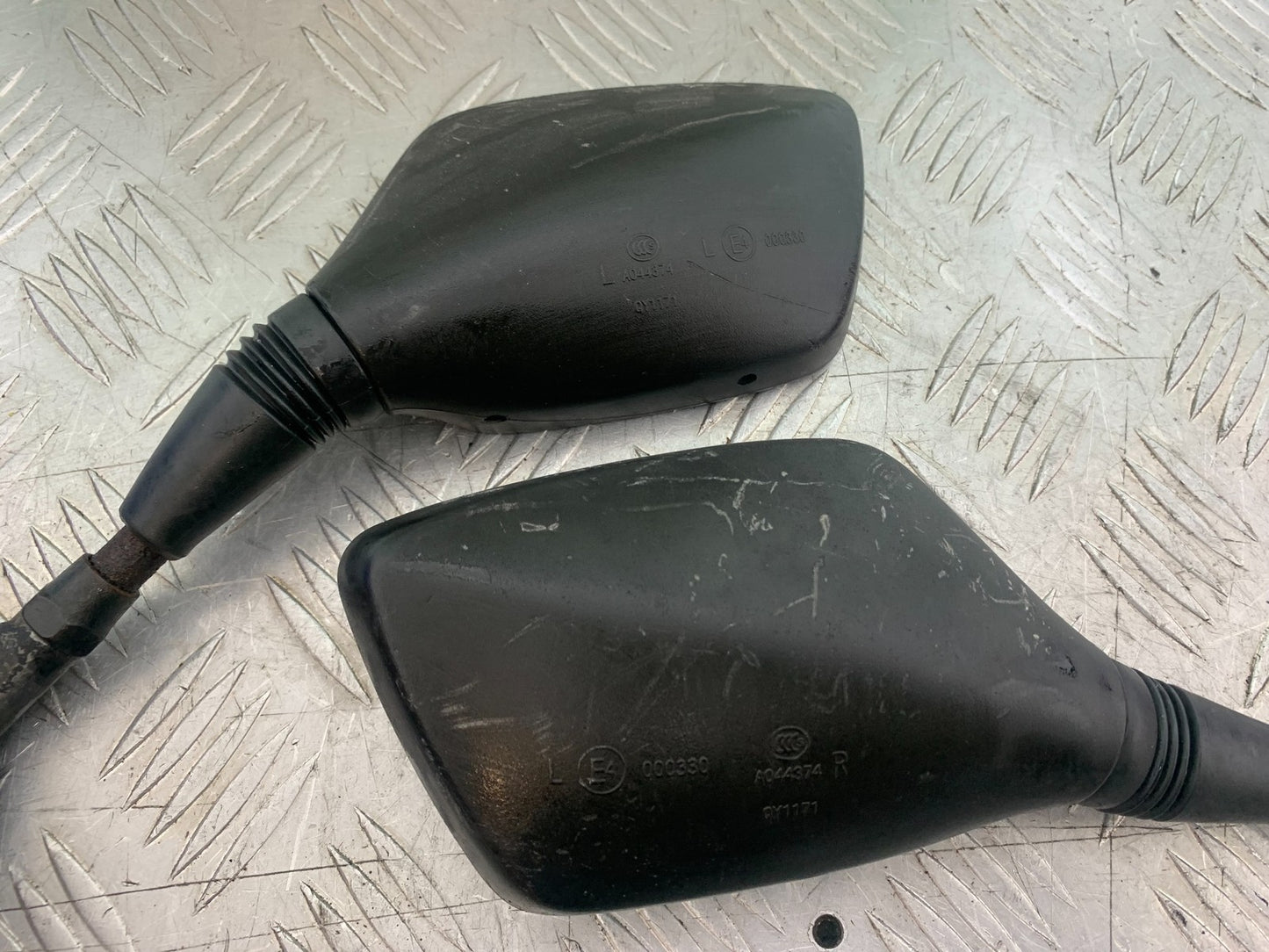 SUZUKI GW250 GW 250 INAZUMA MIRRORS YEAR 2013-2018  (CMB1205)