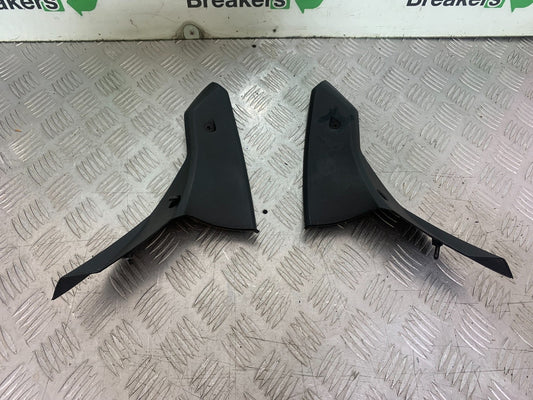 TRIUMPH 1050 SPRINT ST LEFT & RIGHT INNER TOP INFILLS   YEAR 2004-2007 (CMB1197)