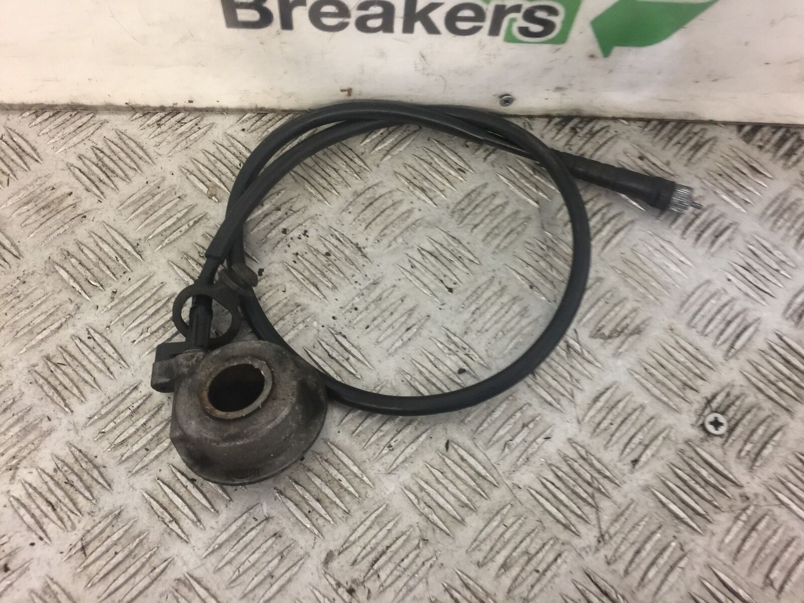 TRIUMPH 750 TRIDENT SPEEDO DRIVE  YEAR 1994 STOCK 396