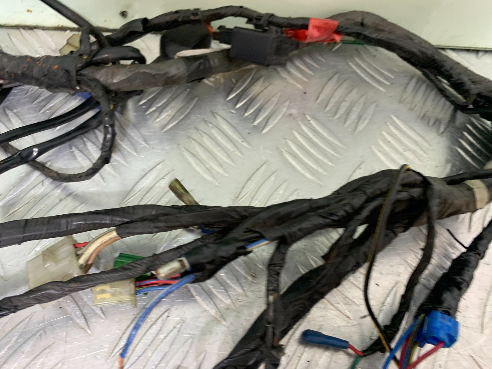 KAWASAKI ZZR1100 D WIRING LOOM  YEAR 1993-2001 (CMB1189)