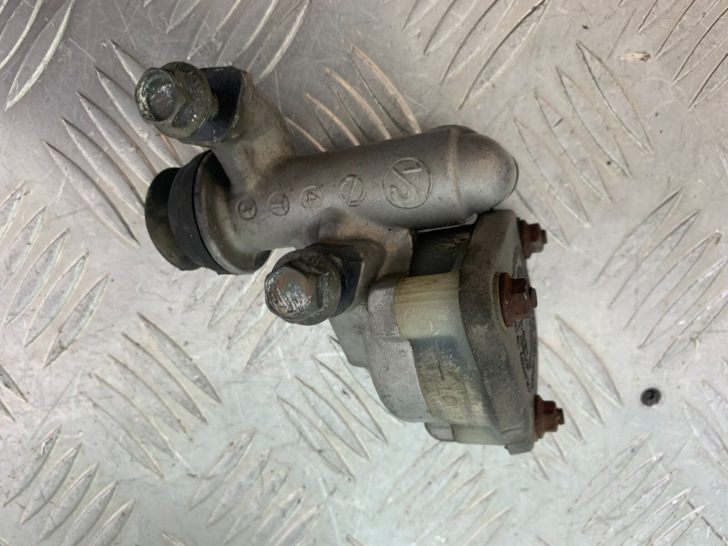 YAMAHA XS1100 MIDNIGHT SPECIAL REAR MASTER CYLINDER  YEAR 1980-1982 (CMB1122)