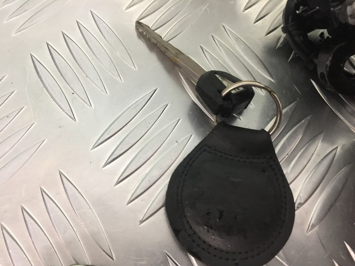 KAWASAKI VN 650 VULCAN LOCKS AND KEY   YEAR 2017-2021 (STOCK 924)
