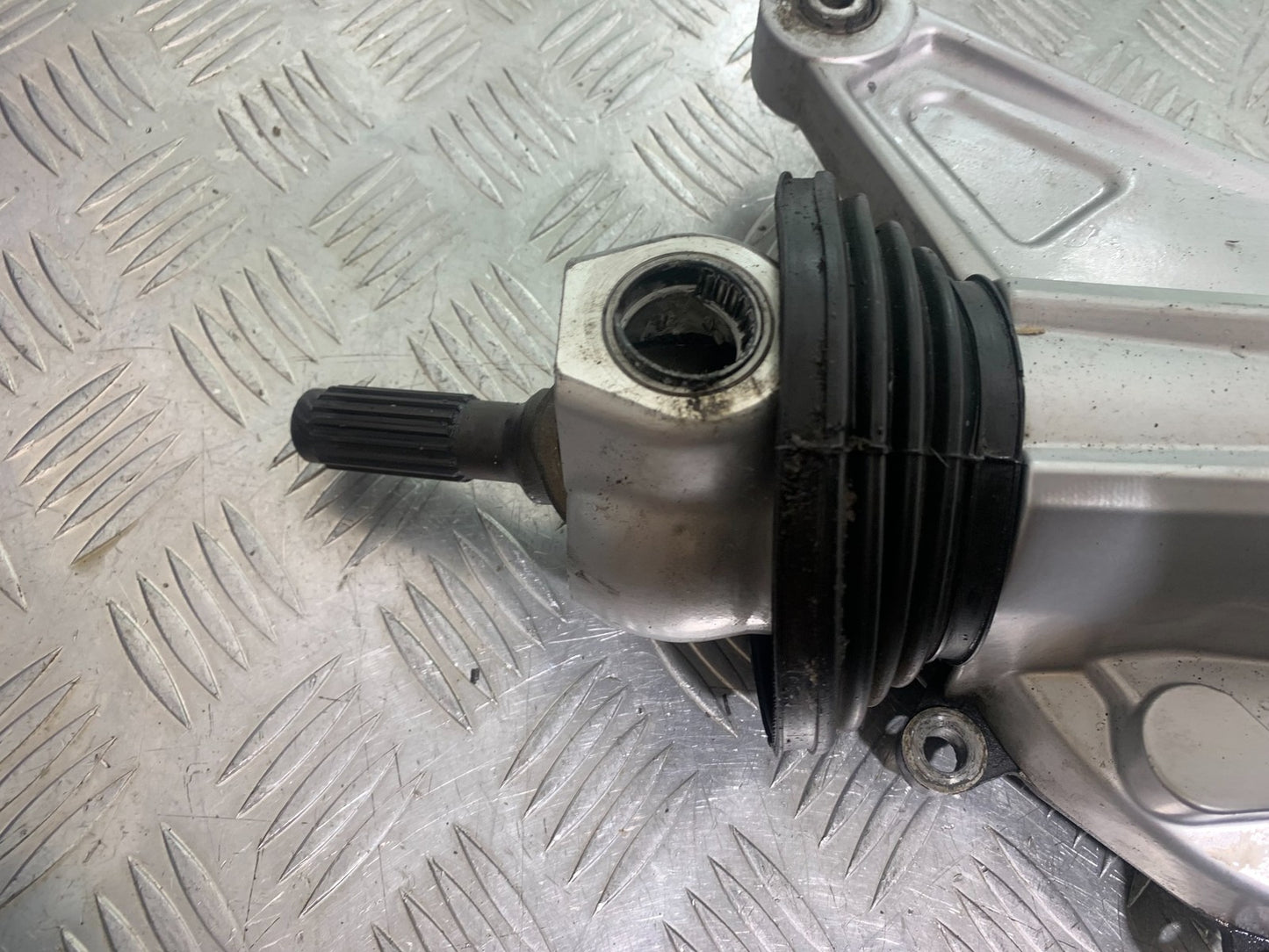 BMW R850 R R850R REAR DIFF   YEAR 1994-2002 (CMB1170)