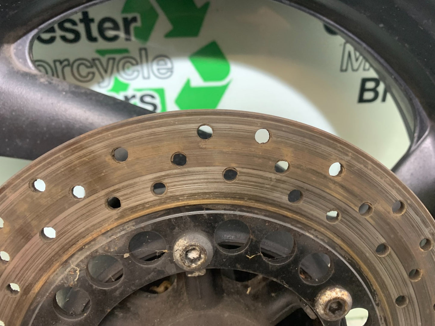 YAMAHA FZS600 FAZER 600 REAR WHEEL  YEAR 1998-2001 (CMB1267)