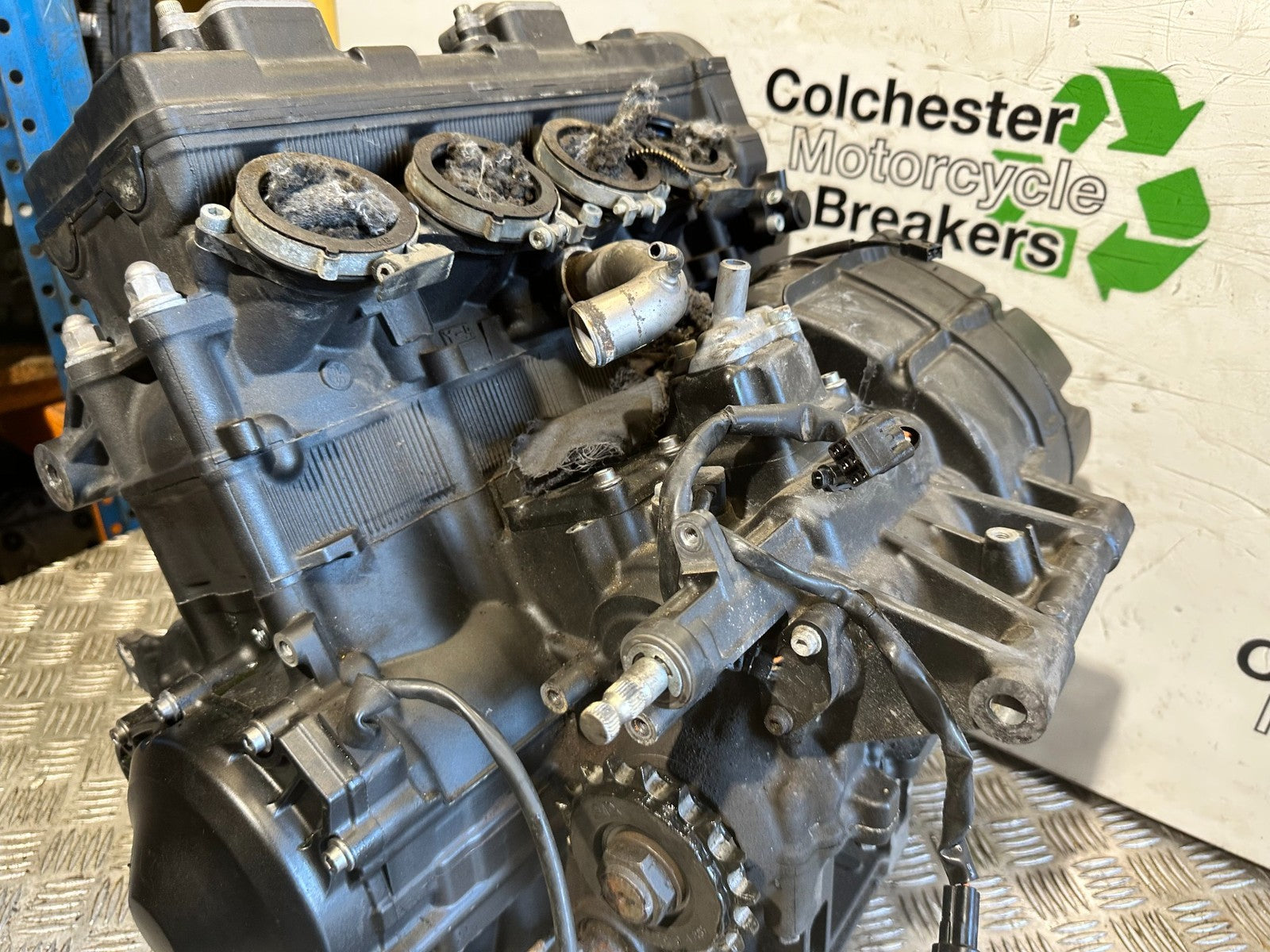 YAMAHA YZF R114 B BIG BANG ENGINE 2009-14 (CMB1175)
