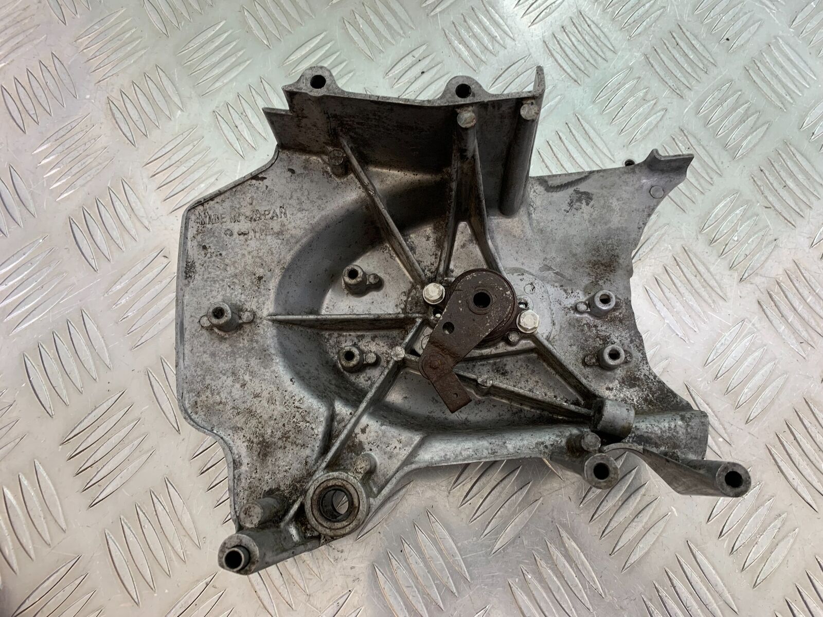 KAWASAKI Z650 KZ650 SPROCKET COVER  YEAR 1979-1980 (CMB1023)