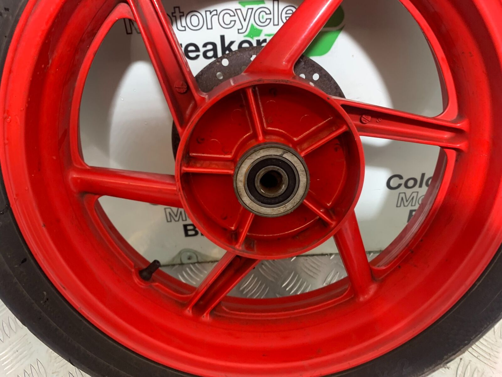 HONDA CBR600 CBR 600 F2 REAR WHEEL AND DISC   YEAR 1991-1993 (CMB1114)