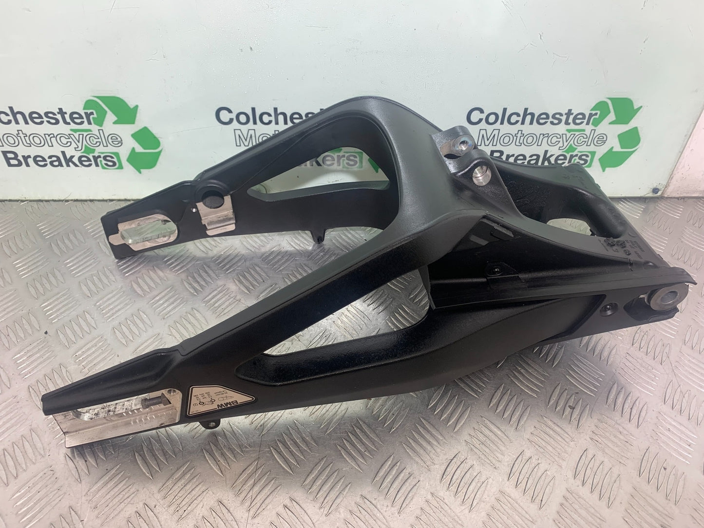 BMW M1000 R SWINGARM  YEAR 2023-2024 (CMB1140)