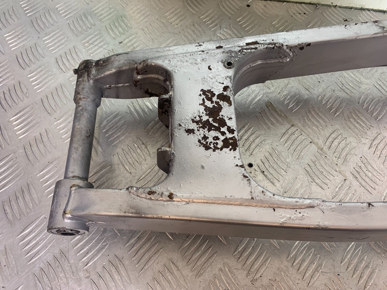 HONDA CBR600 CBR 600 F2 SWINGARM  YEAR 1991-1994(CMB1133)