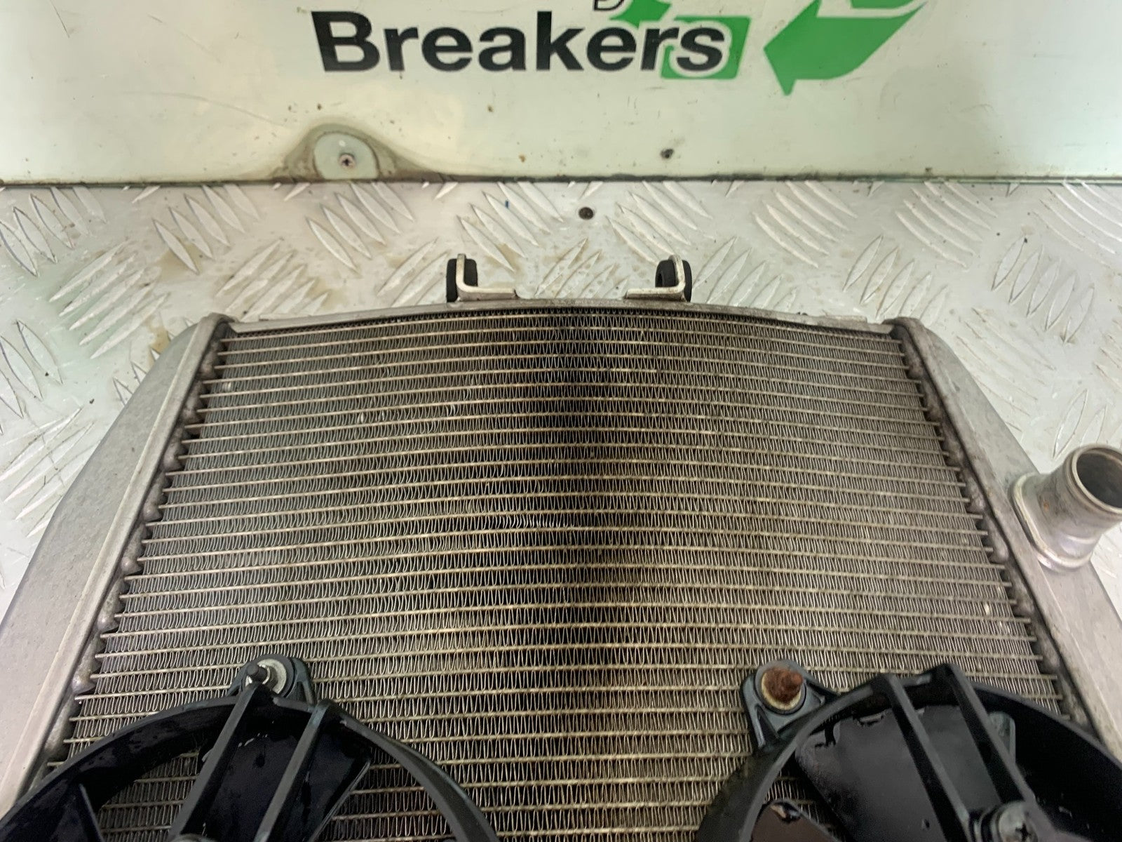 APRILIA TUONO 1000 V4 RADIATOR AND FANS   YEAR 2013-2014  (CMB1239)