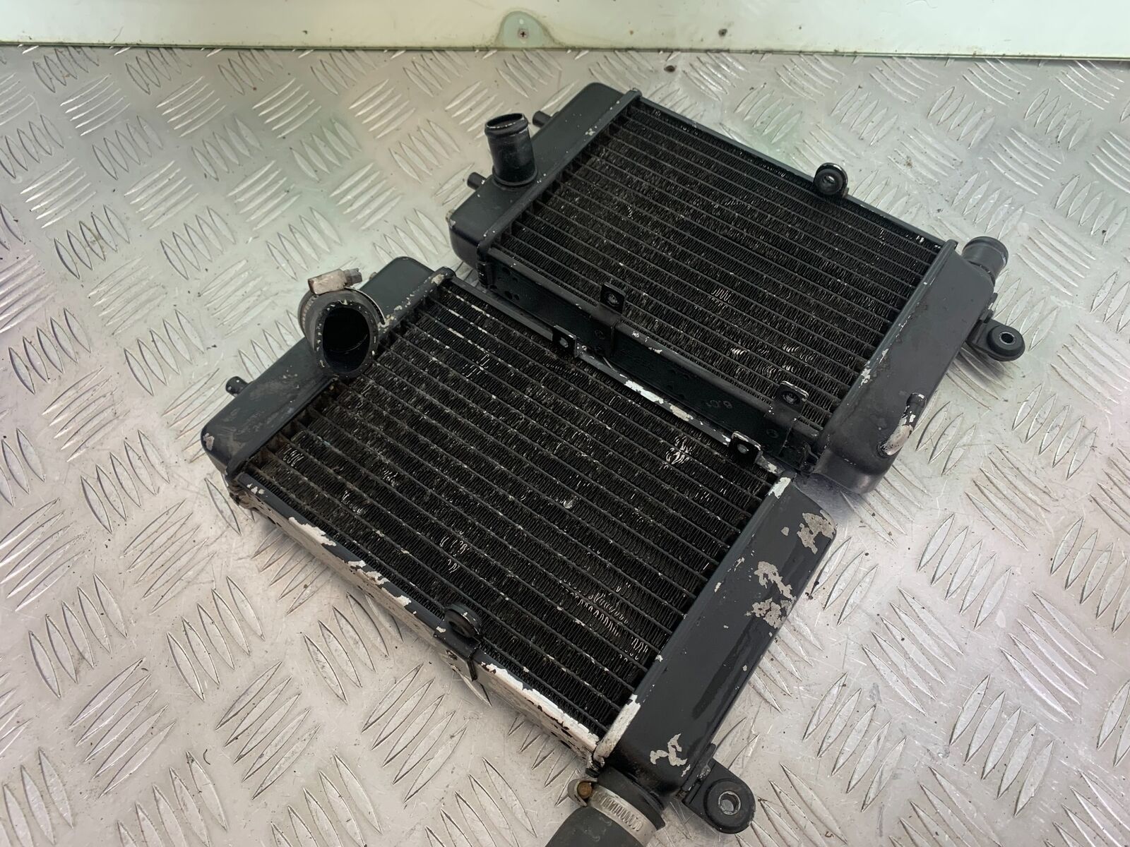 APRILIA FUTURA RST 1000 RADIATORS YEAR 2001-2005 (CMB1033)