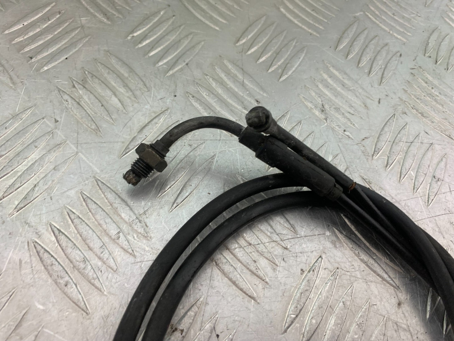 HONDA NT650 V DEAUVILLE THROTTLE CABLES YEAR 1999 (CMB1268)