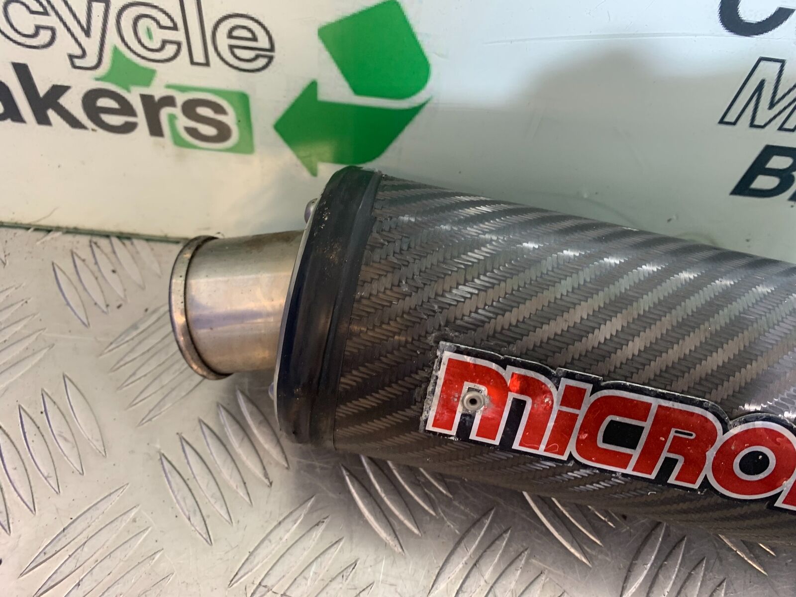 YAMAHA YZF600 YZF 600 THUNDERCAT MICRON SILENCER  1996-2003 (CMB1134)