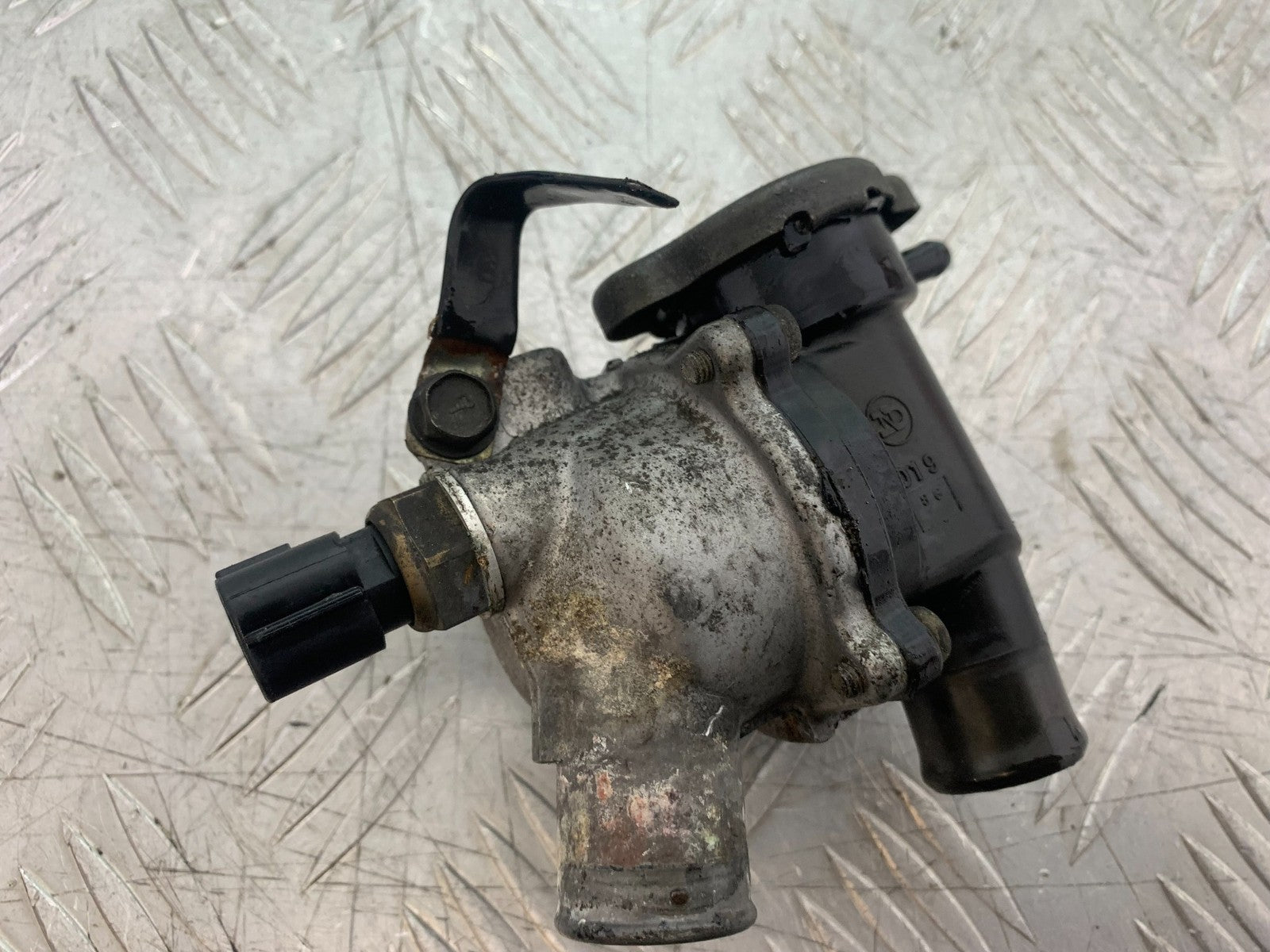 KAWASAKI Z750 Z 750 THERMOSTAT  YEAR 2004-2006  (CMB1234)
