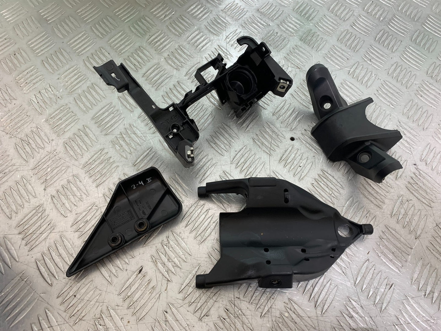 KTM DUKE 125 INFILL PANELS  YEAR 2017-2022 (CMB1274)