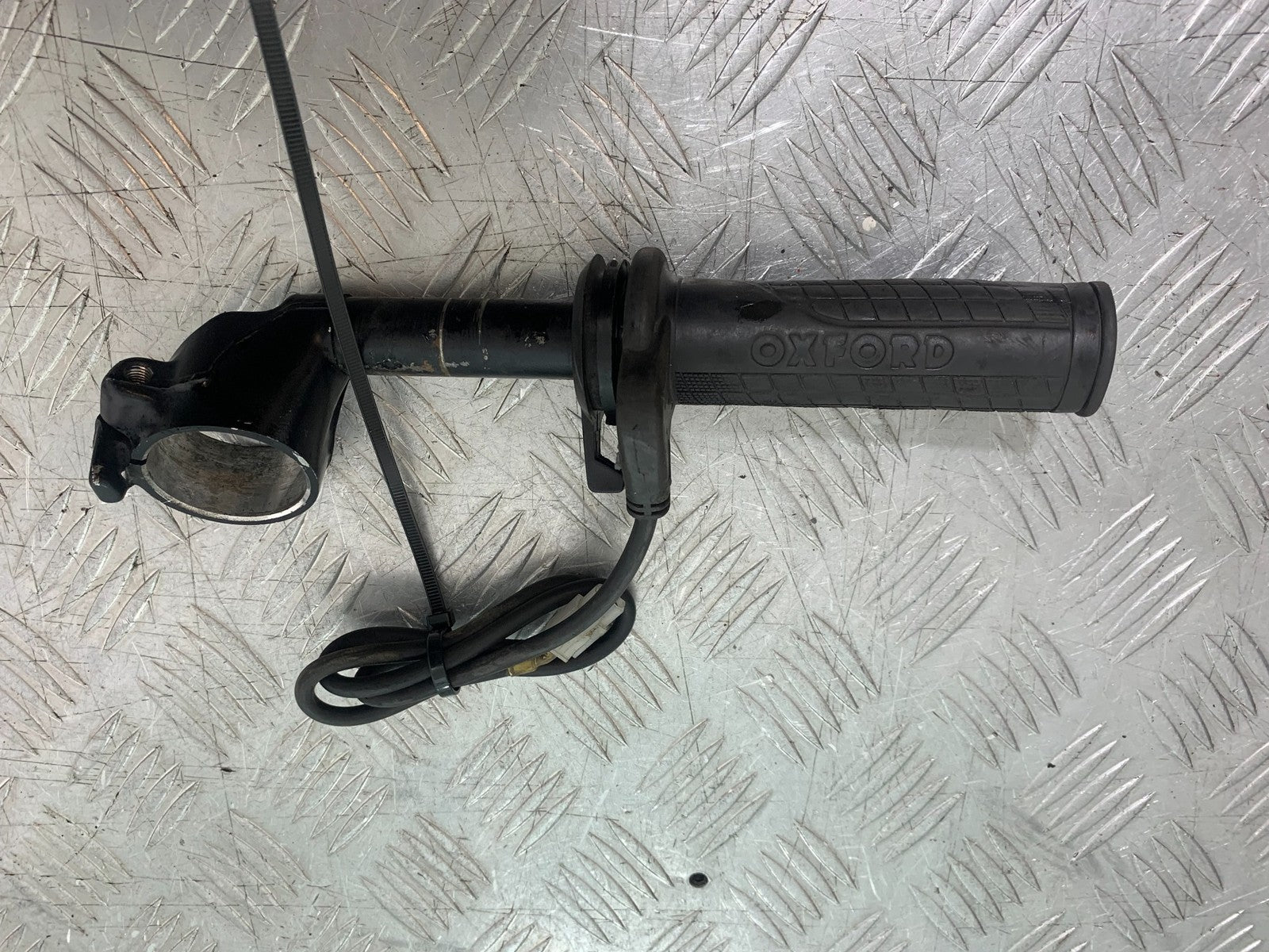 HONDA CBR600 CBR 600 FX FY LEFT HANDLEBAR   YEAR 1999-2000 (CMB1287)