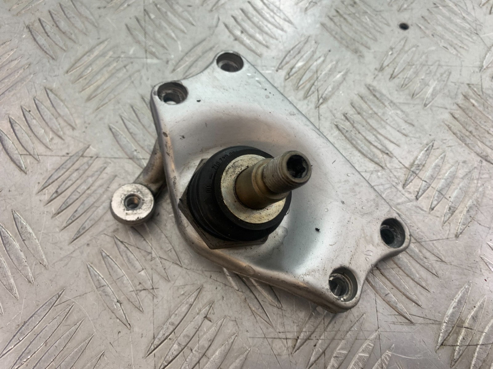 BMW R850 R R850R BALL JOINT YEAR 1994-2002 (CMB1170)
