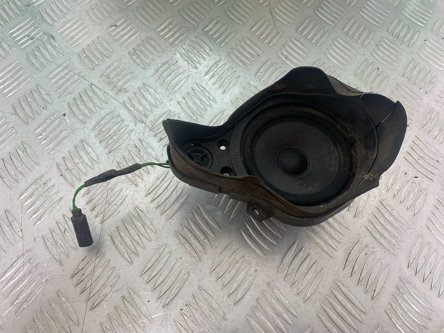 BMW K1200 K 1200 LT FRONT SPEAKER    YEAR 1999-07 (CMB1138)