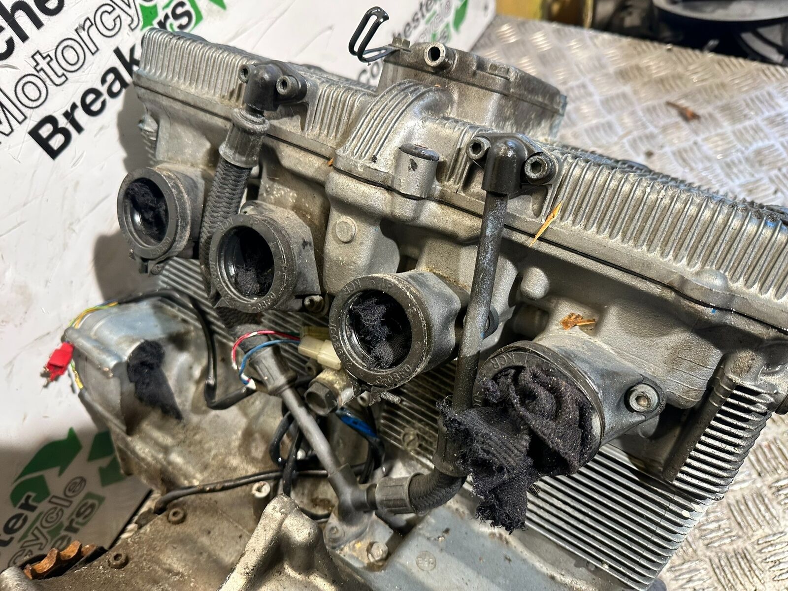 SUZUKI GSX750F GSX 750 F ENGINE YEAR 1998-2003 (CMB1063)