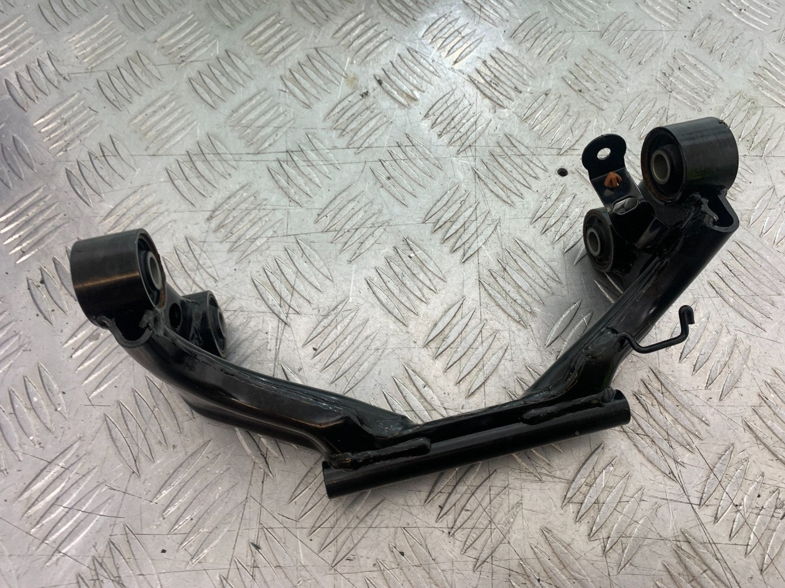 YAMAHA XMAX 300 ENGINE BRACKET   YEAR 2017-2020 (CMB1218)