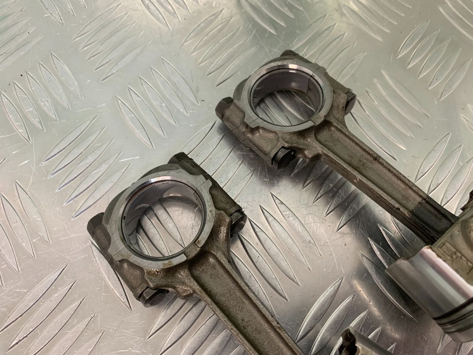 HONDA CB500 f CB500F CON RODS AND PISTONS  YEAR 2022 (STOCK 951)