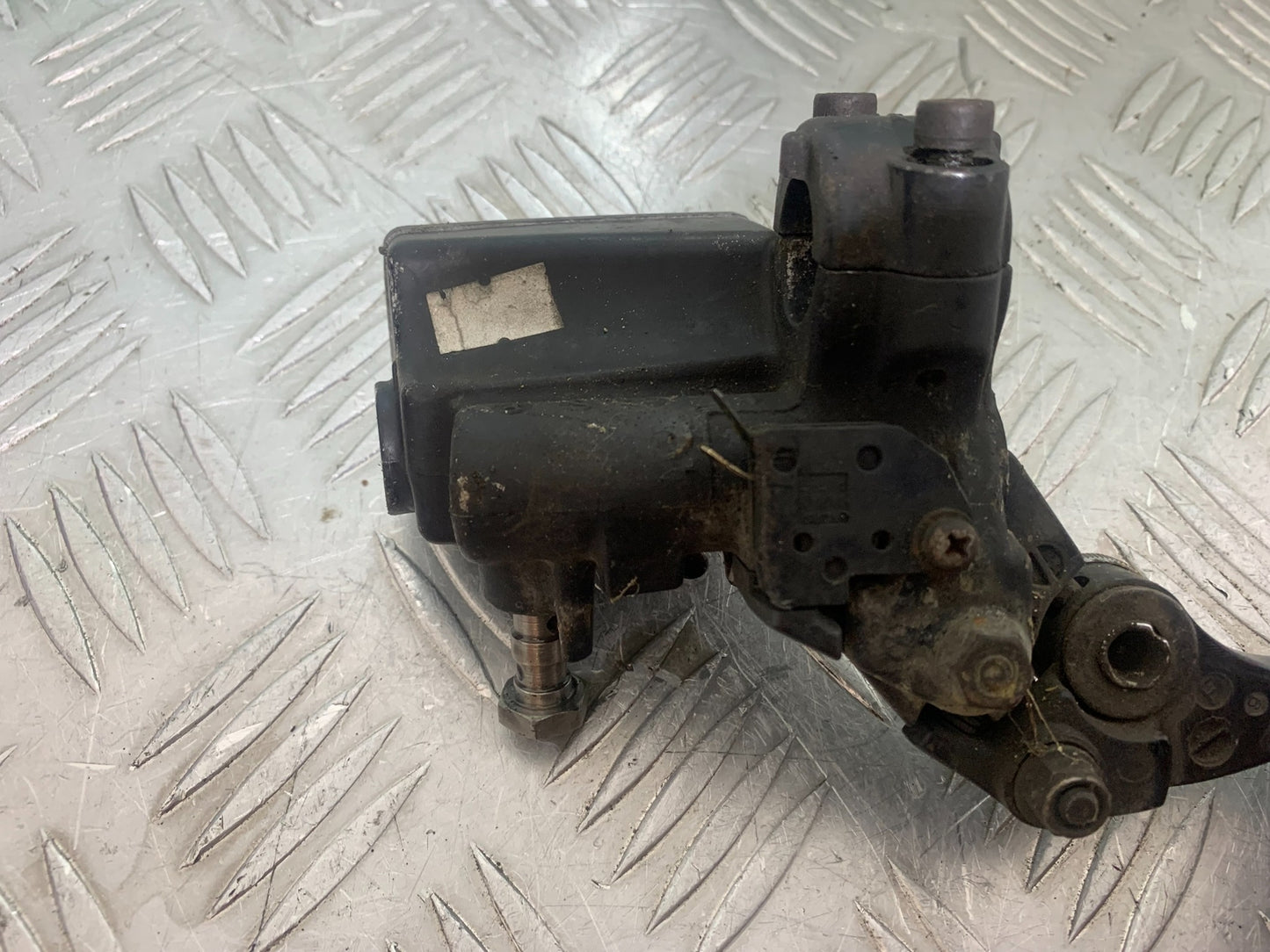 KAWASAKI ZZR1100 D FRONT BRAKE MASTER CYLINDER  YEAR 1993-2001 (CMB1164)