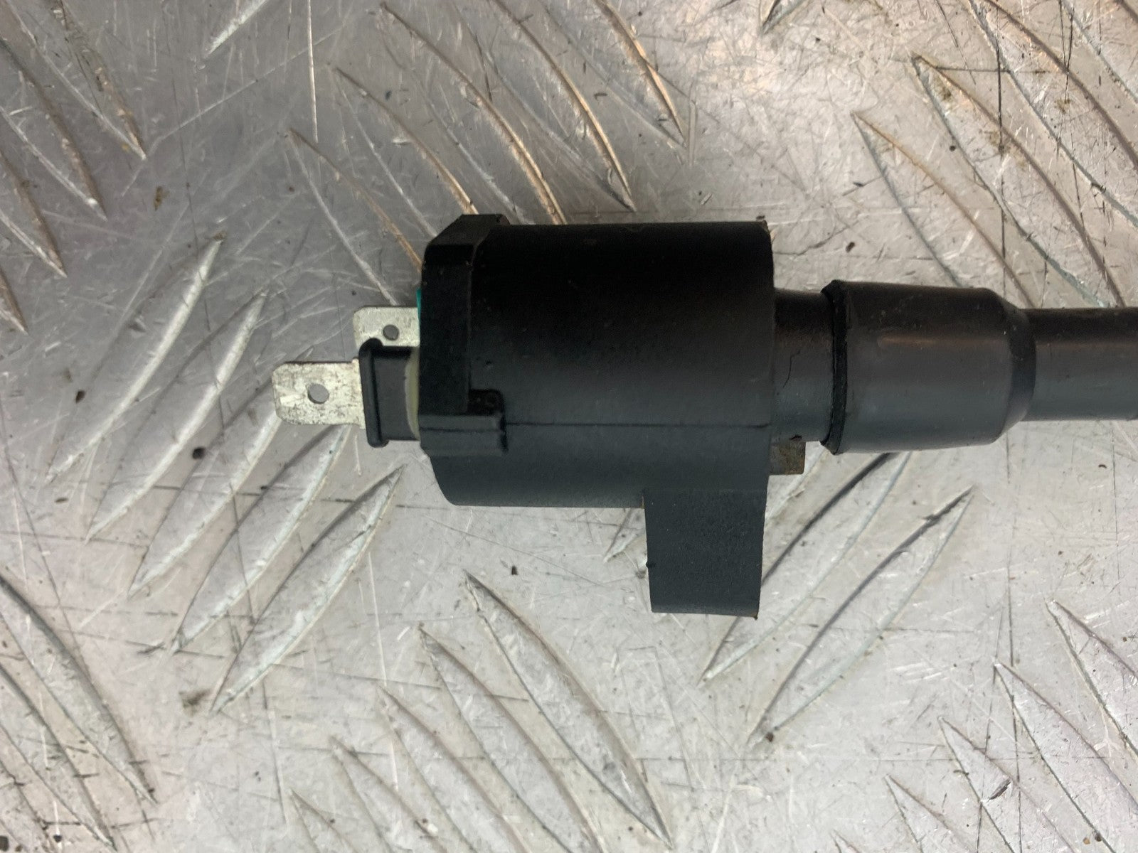 HONDA CG125 CG 125 COIL AND CAP    YEAR 1998-2000 (CMB1282)