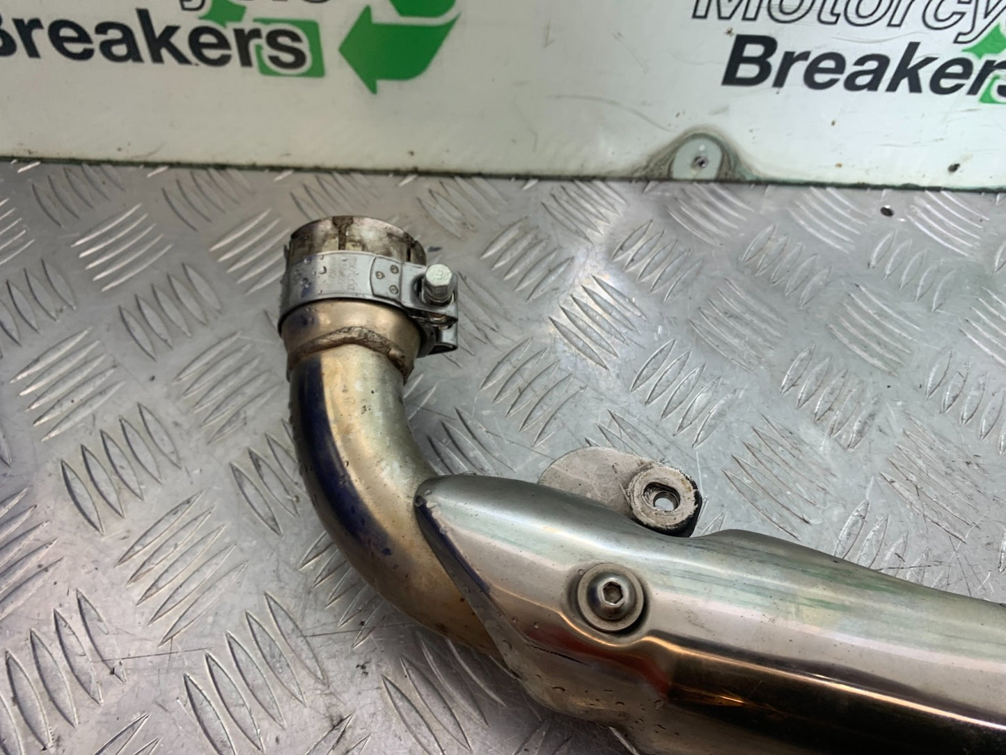 TRIUMPH 675 STREET TRIPLE R EXHAUST DOWNPIPES  YEAR 2013 - 2016 (CMB1221)