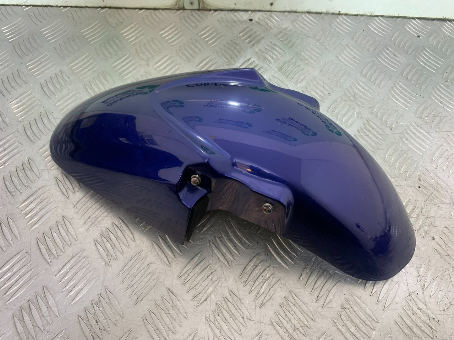 SUZUKI GSF600 GSF 600 BANDIT FRONT MUDGUARD  2000-2004 (CMB1269)