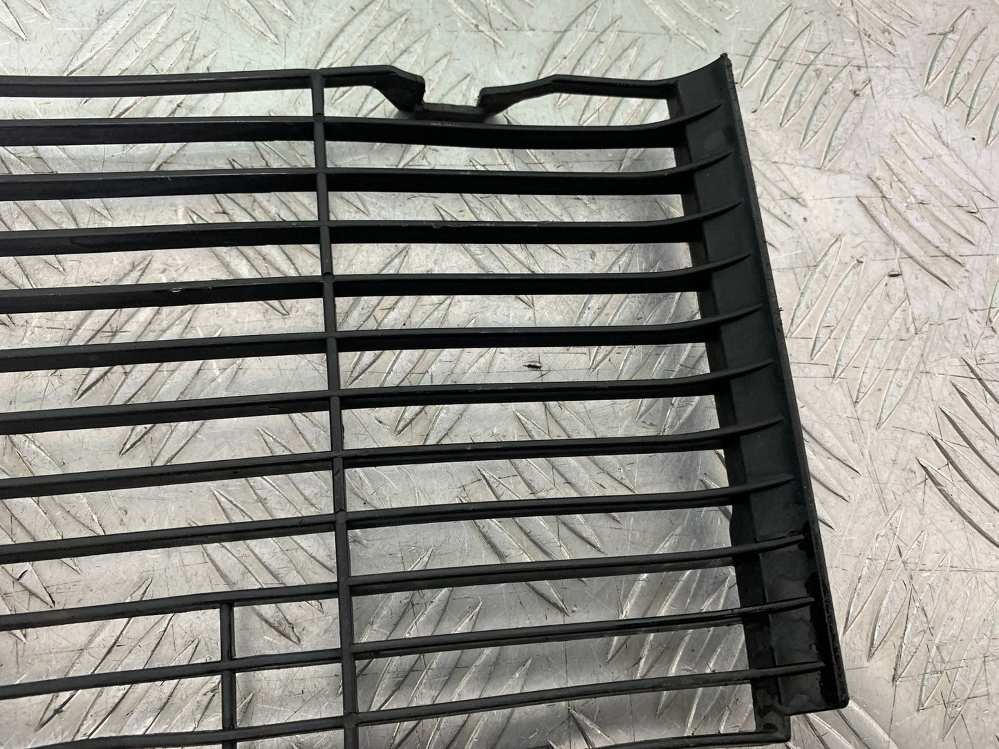 HONDA CB600 CB 600 HORNET RADIATOR GRILL    YEAR 1998-2002 (CMB1297)