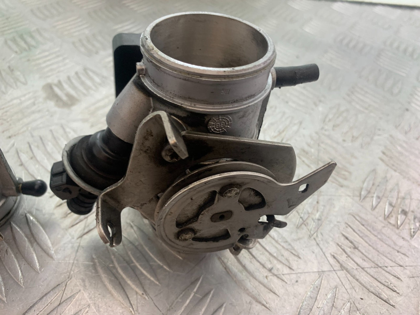 BMW R850 R R850R THROTTLE BODIES  YEAR 1994-2002 (CMB1170)