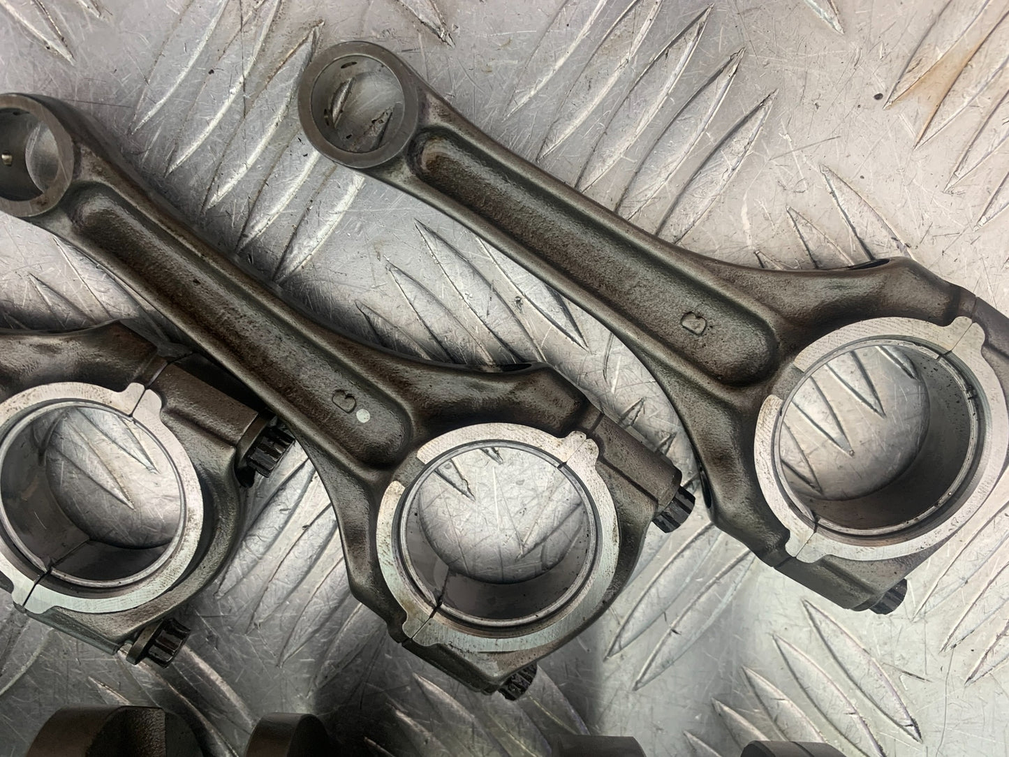 MV AGUSTA 800 F3 CRANKSHAFT AND RODS   YEAR 2013-2016 (CMB1152)