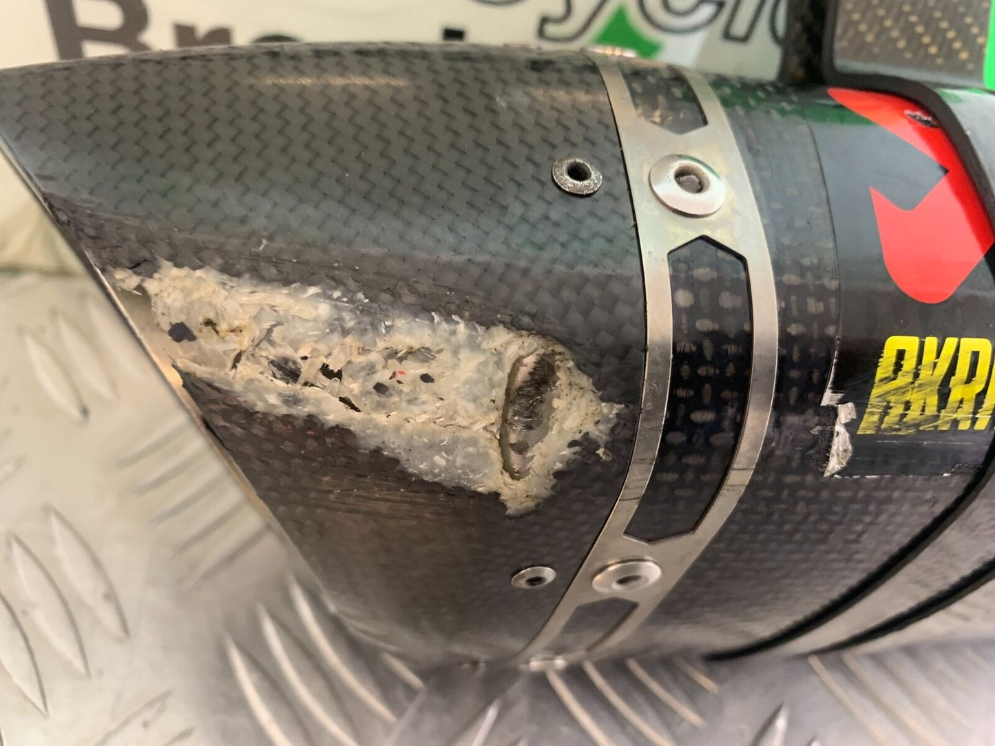 YAMAHA XSR900 XSR 900 AKRAPOVIC CARBON CAN    YEAR 2021-2022 (CMB1073)