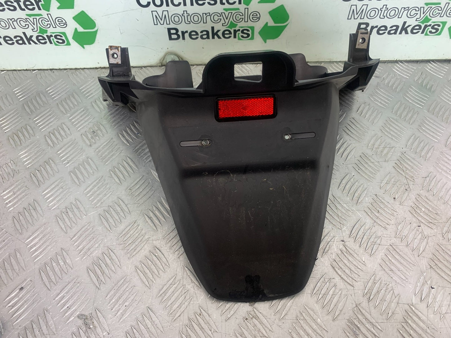 SUZUKI AN 200 UH 200 REAR MUDGUARD YEAR 2007-2009 (CMB1256)