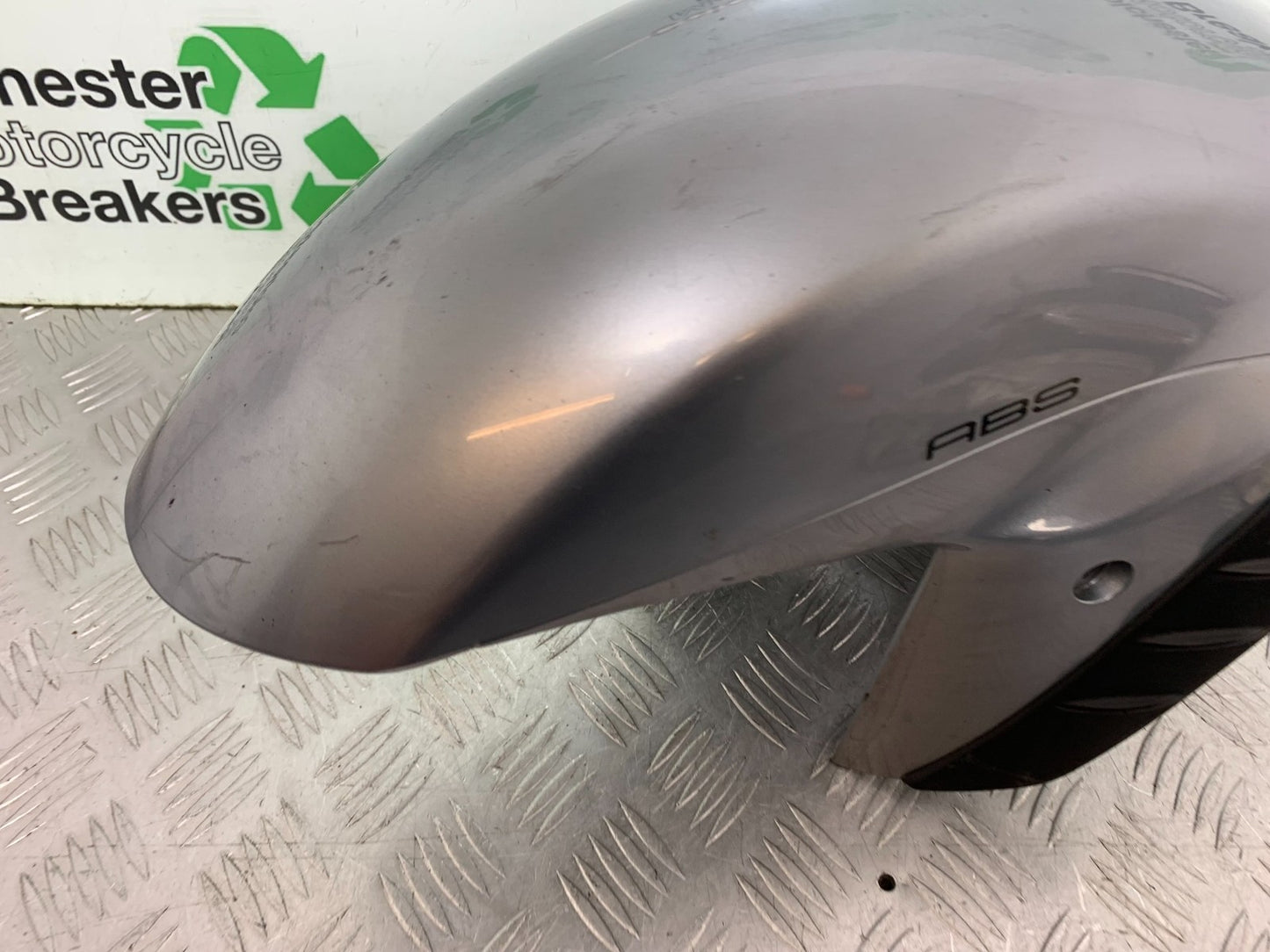 KAWASAKI GTR1400 GTR 1400 FRONT MUDGUARD YEAR 2007-2009 (CMB1306)