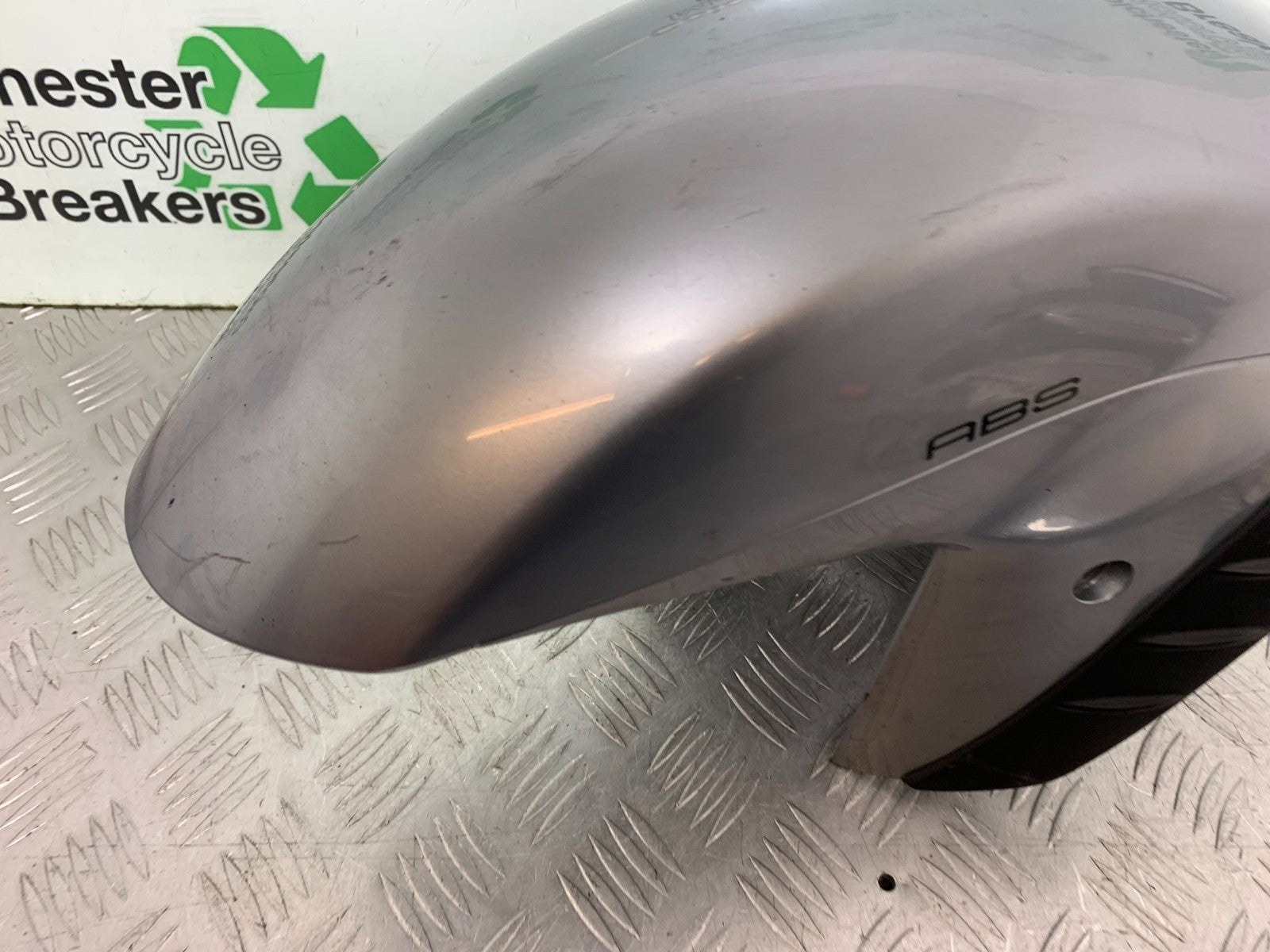 KAWASAKI GTR1400 GTR 1400 FRONT MUDGUARD YEAR 2007-2009 (CMB1306)