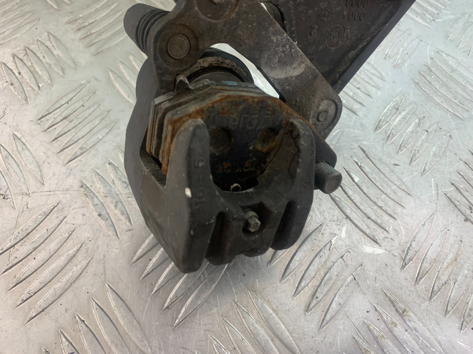 KAWASAKI ZX6R ZX6 R P7F P8F REAR CALIPER   YEAR 2007-08 (CMB1165)