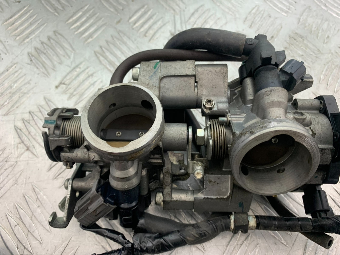 HONDA NT 700 V DEAUVILLE THROTTLE BODIES   YEAR 2006-2010 (CMB1298)