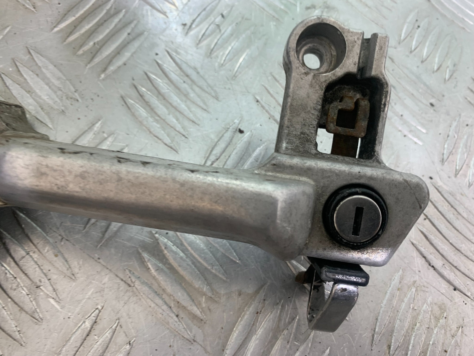 HONDA VFR750 VFR 750 REAR HANGERS AND PEGS    YEAR 1994-1997 (CMB1156)