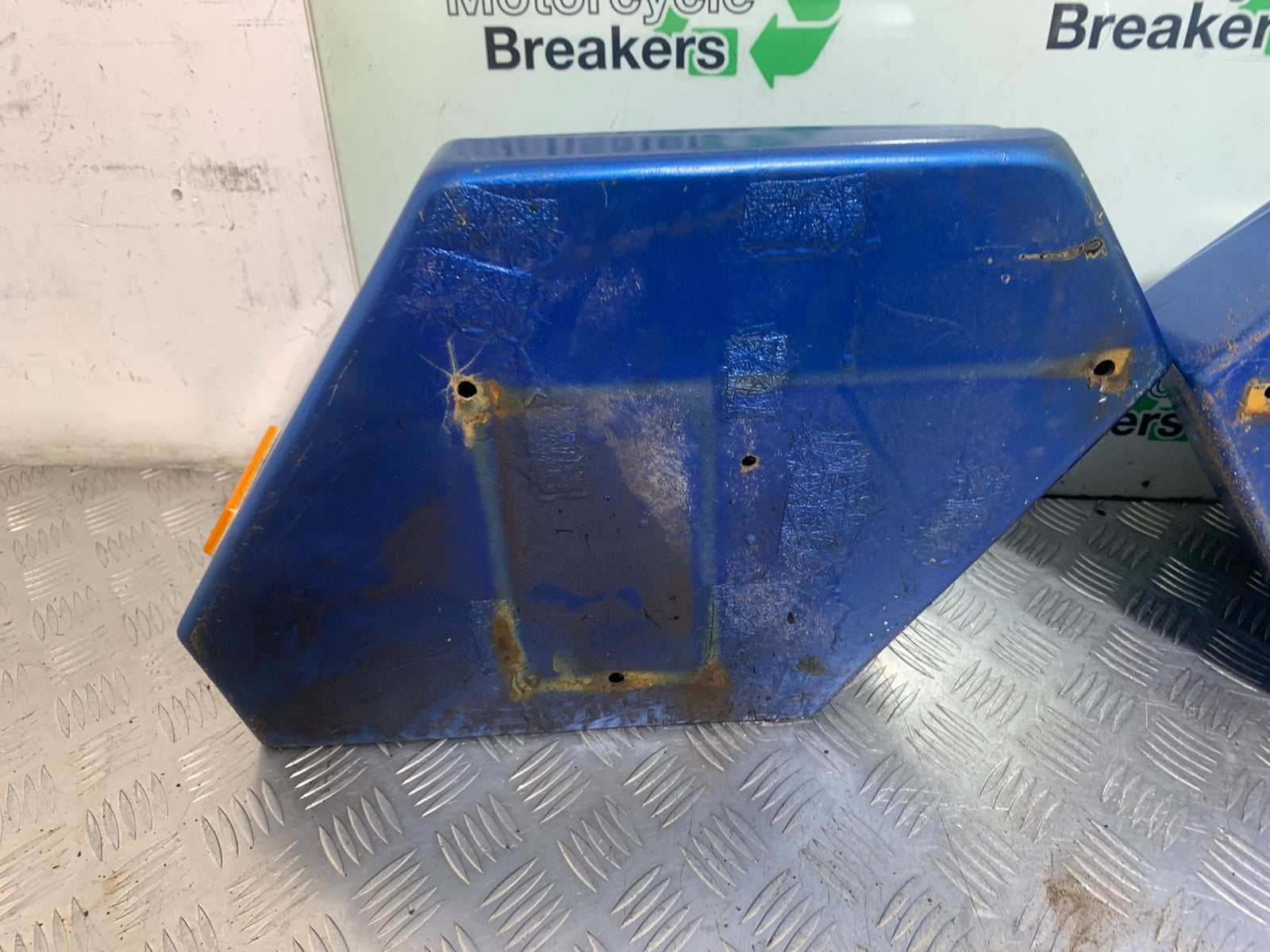 HONDA GL500 GL 500 SILVERWING PANNIERS   YEAR 1981-82 (CMB1168)