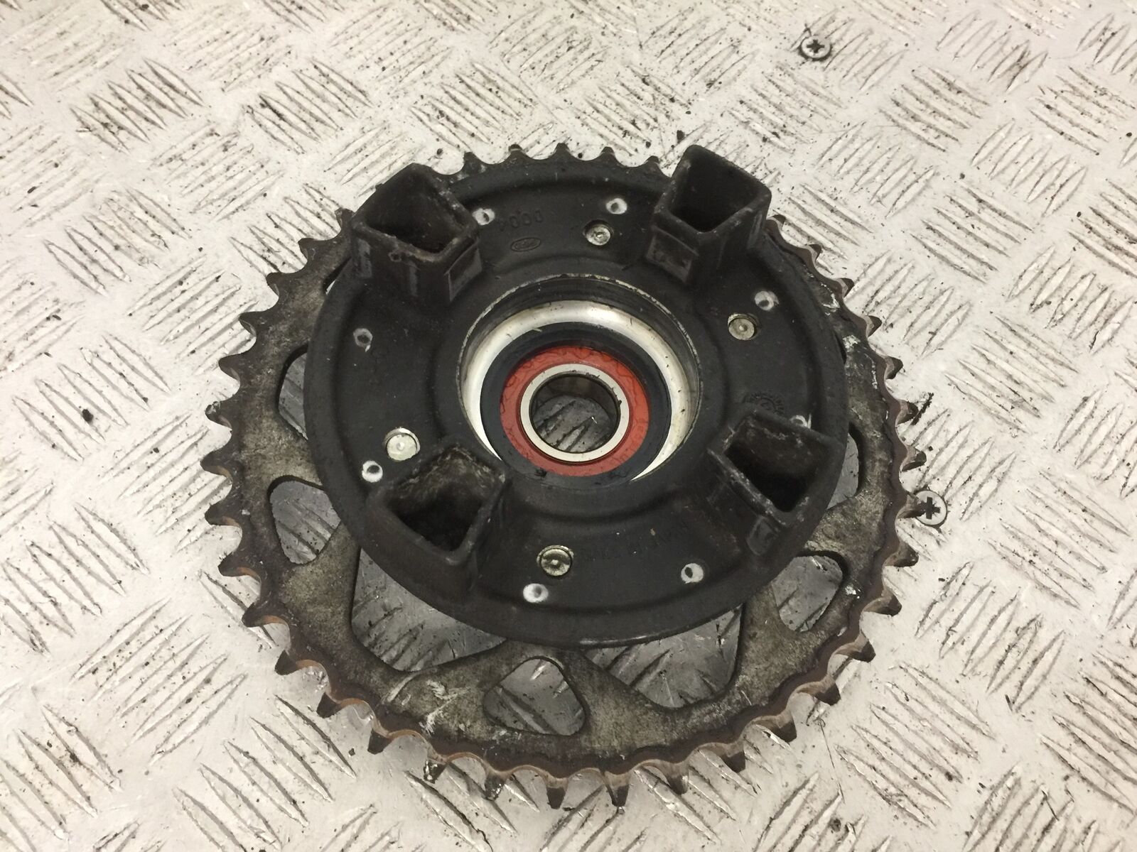 KAWASAKI Z1000 SX SPROCKET CARRIER   YEAR 2011-2019  (STOCK 839)