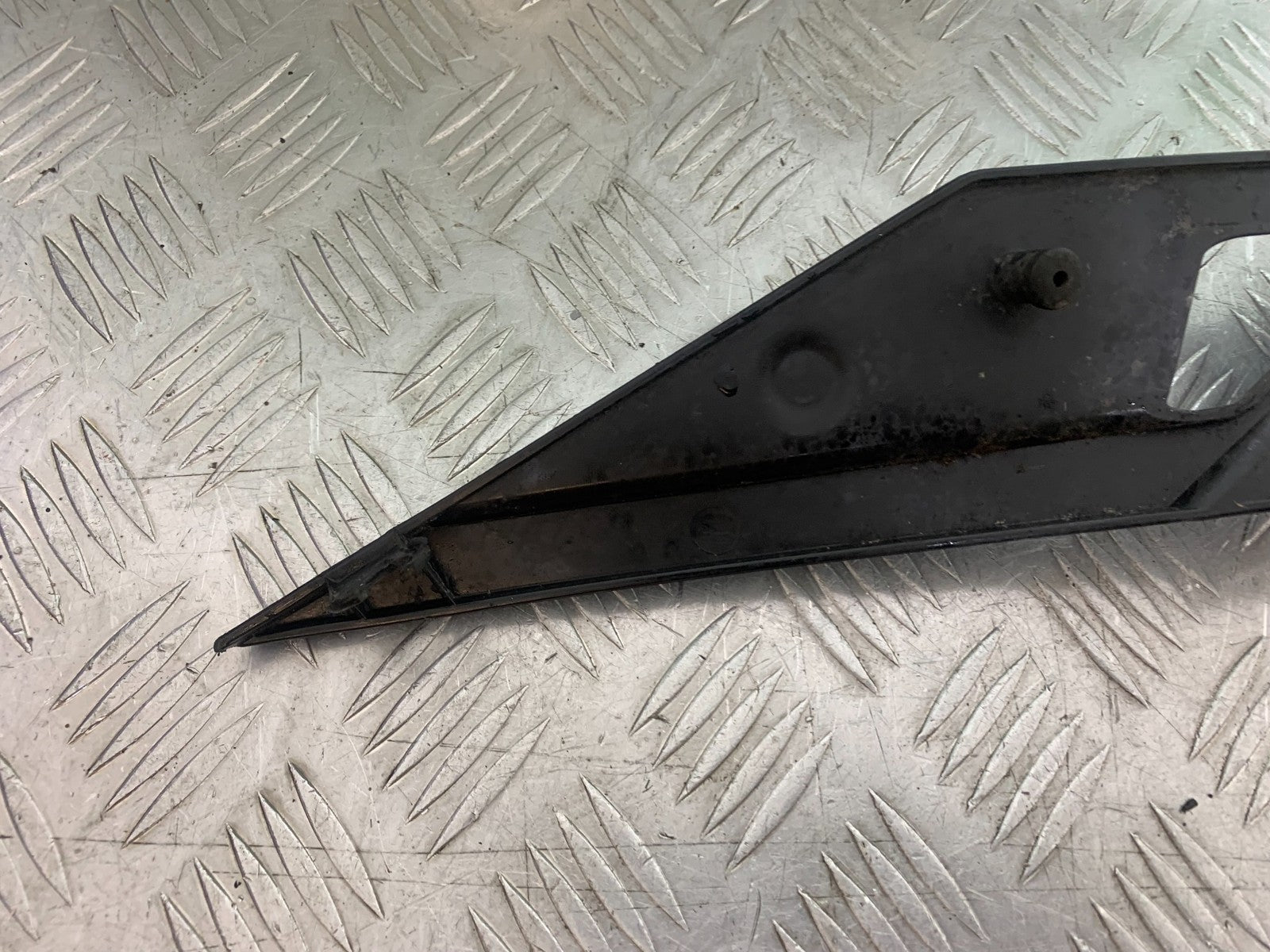 APRILIA 650 PAGASO STRADA INFILL PANEL  YEAR 2005-2010 (CMB1260)
