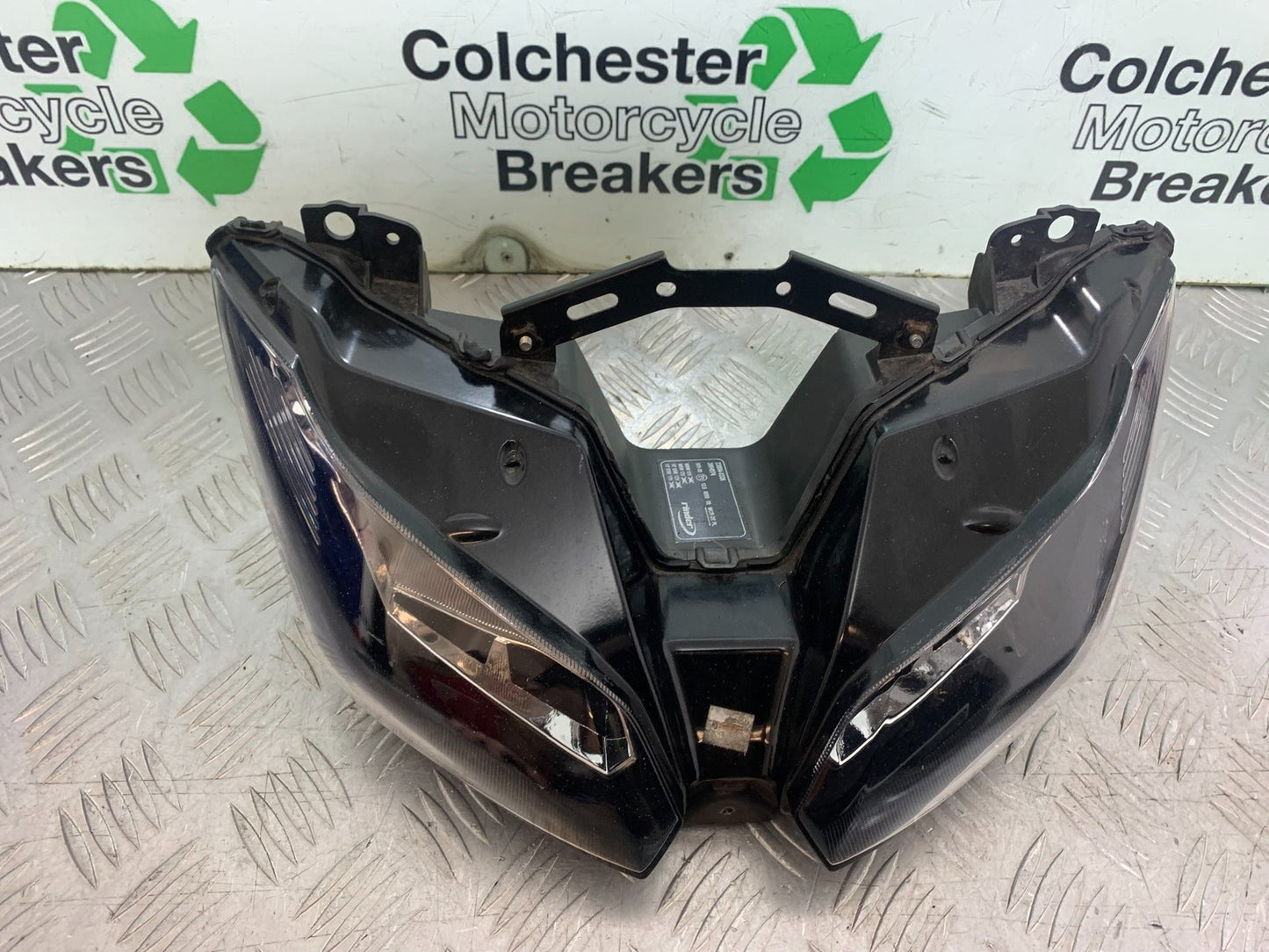 KAWASAKI 650 VERSYS HEADLIGHT YEAR 2015-2018 (CMB1288)