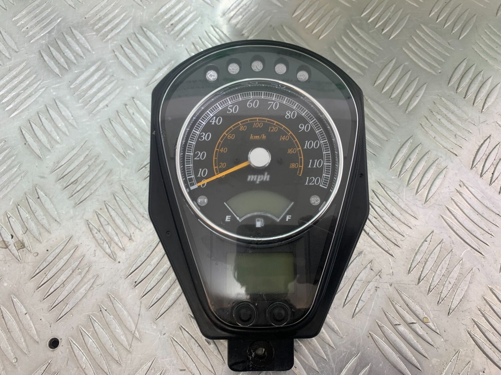 SUZUKI INTRUDER VL800 C800 CLOCKS SPEEDO DASH    YEAR 2012-16 (CMB1039)