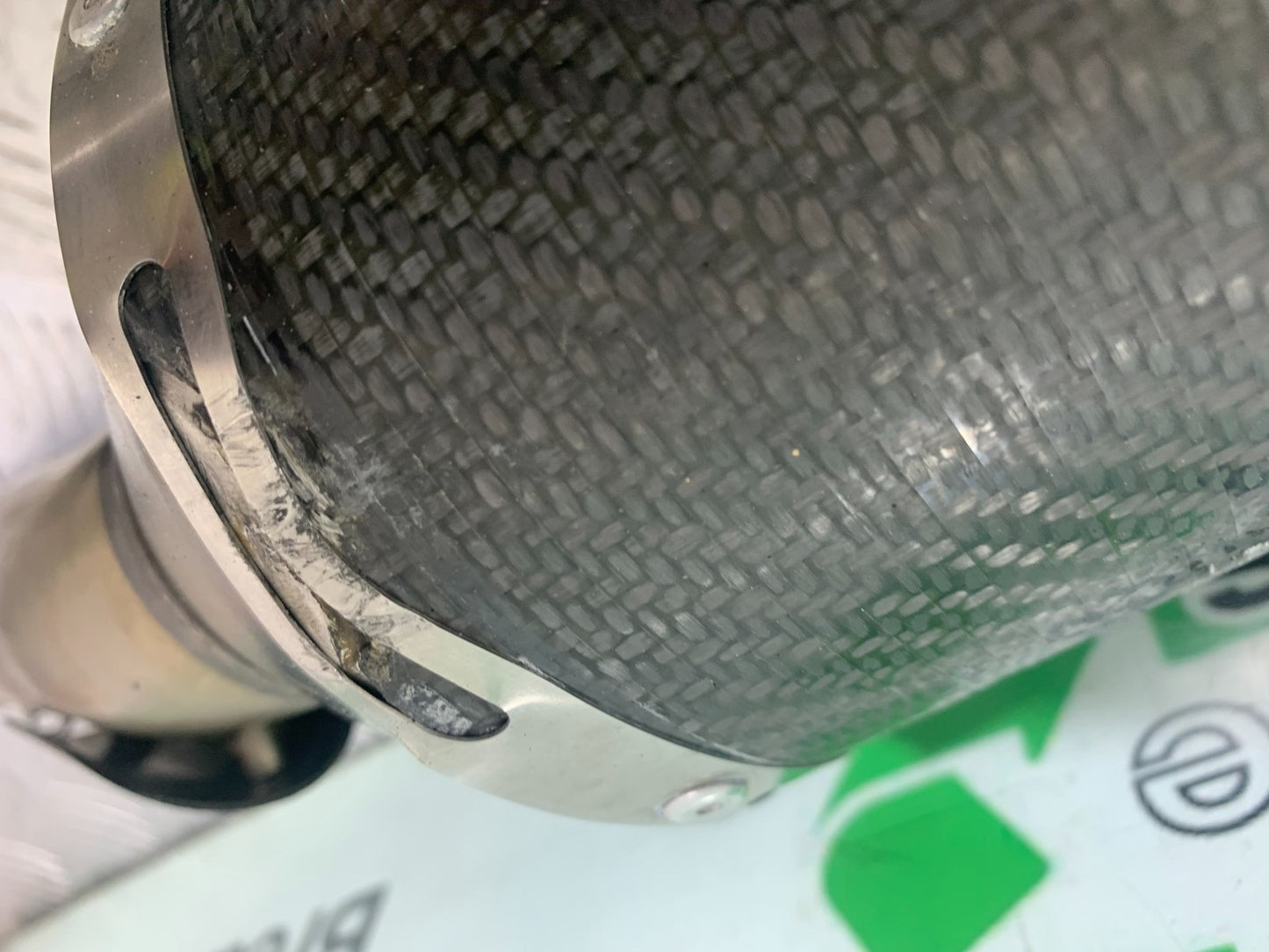 APRILIA RSV1000 R FACTORY MILLE ARROW CARBON SILENCERS   2004-09 (CMB1203)