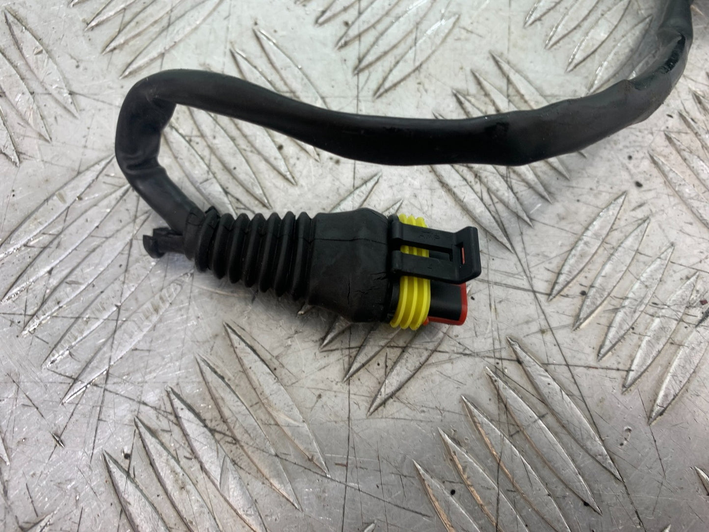 DUCATI 996 SPS 748 916 998 RIGHT SWITCH GEAR 1999-2000 (CMB1209)