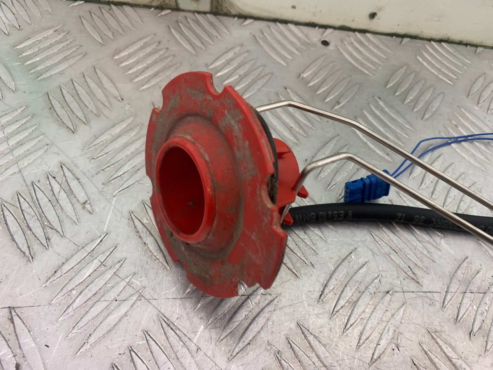 BMW K1300 S K 1300 S PETROL TANK SENDER    YEAR 2009-16 (CMB1216)