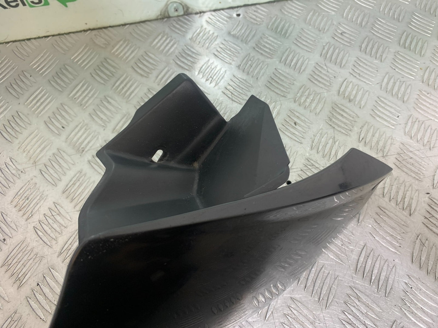 KTM 990 SUPER DUKE LEFT TANK PANEL YEAR 2007-2011  (CMB1207)
