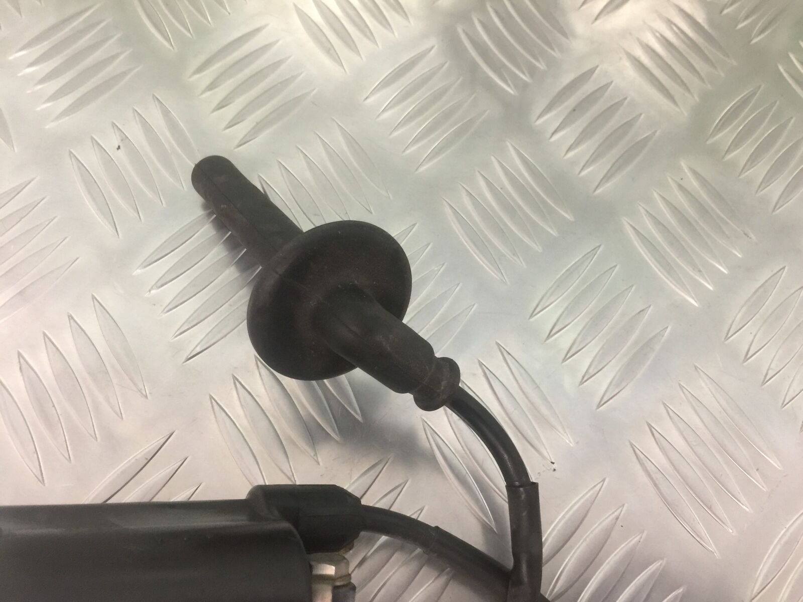 HONDA CBF500 CBF 500 COILS AND CAPS  YEAR 2004-08 (STOCK 917)