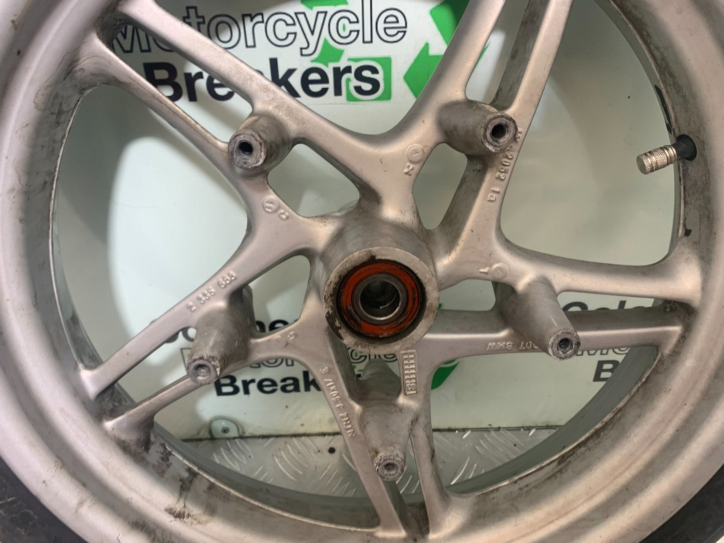 BMW K1200 K 1200 LT FRONT WHEEL  YEAR 1999-07 (CMB1138)